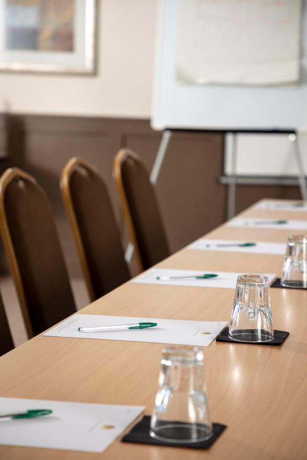 Honest Lawyer Hotel Дарем Екстер'єр фото